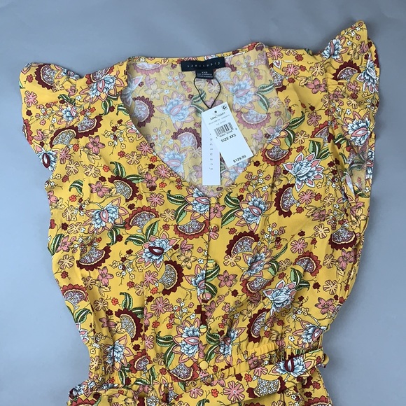 NWT Sanctuary Yellow Floral Flutter Sleeve Romper - Picture 8 of 13